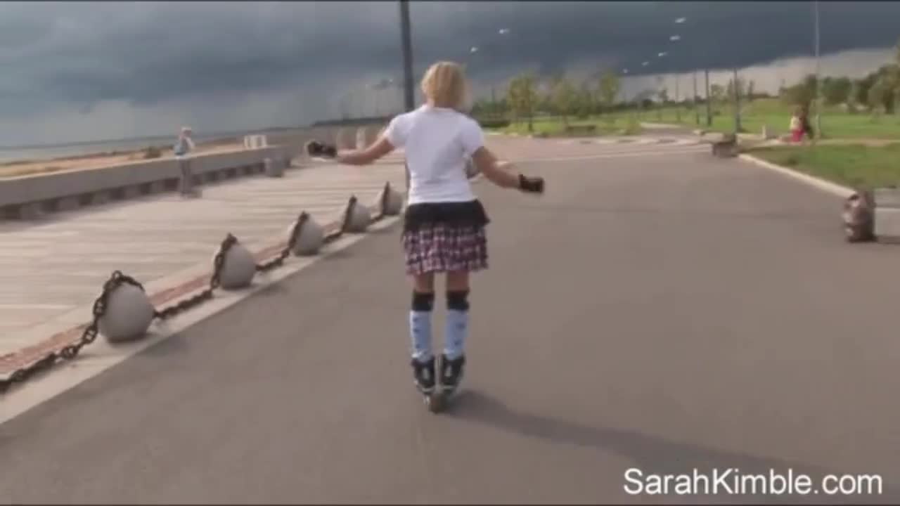 Watch Sweet Sarah kimble roller blade on the part and showing her pussy closeup naked outdo Short Sex Videos - Duration: 05:55 | ePornNEW.