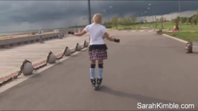 Sweet Sarah kimble roller blade on the part and showing her pussy closeup naked outdo