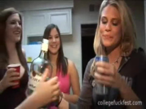 Coed whore fucking as others watch at frat party