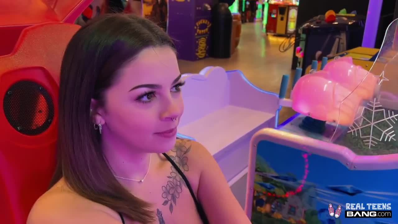 Watch Real Teens - Bella Luna Got Her Tight Pussy Drilled After Arcade Games Short Sex Videos - Duration: 09:56 | ePornNEW.