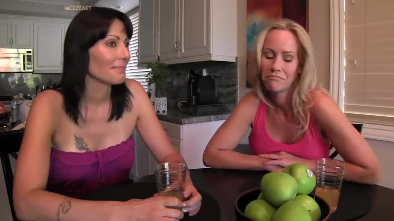 Watch Stepmoms Friend Convinces Her To Try Stepson Short Sex Videos - Duration: 17:52 | ePornNEW.