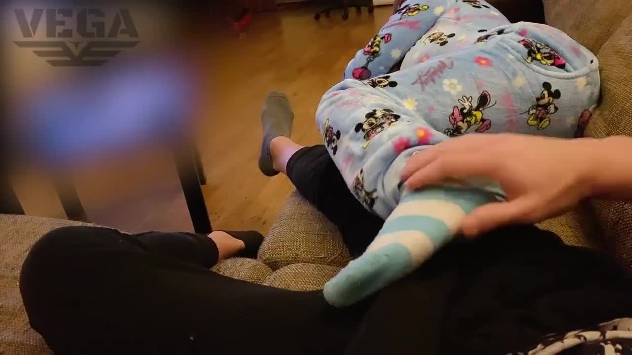 Watch MY STEPDAUGHTER WAS WATCHING CARTOONS AND FELT MY BIG DICK Short Sex Videos - Duration: 14:45 | ePornNEW.