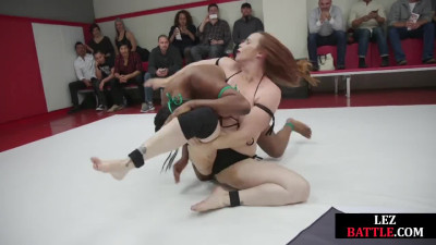 Lesbian big boobed and big ass MILFS enjoy public wrestling