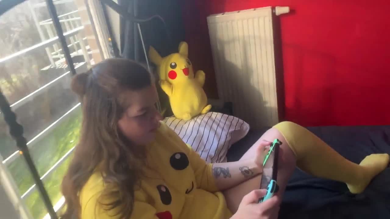 Watch Nasty gamer girl celebrate the 25th Pokémon anniversary - amateur Short Sex Videos - Duration: 15:43 | ePornNEW.