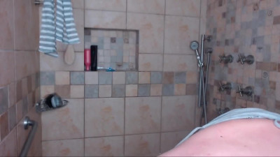 ziny19 ziny cosky redhead shower show soapy dildo fucking