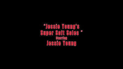 Jessie Young foot show and footjob