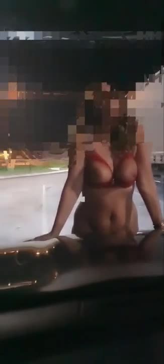 Watch horny milf in the truck parking lot where truckers jerk off to her Short Sex Videos - Duration: 00:36 | ePornNEW.