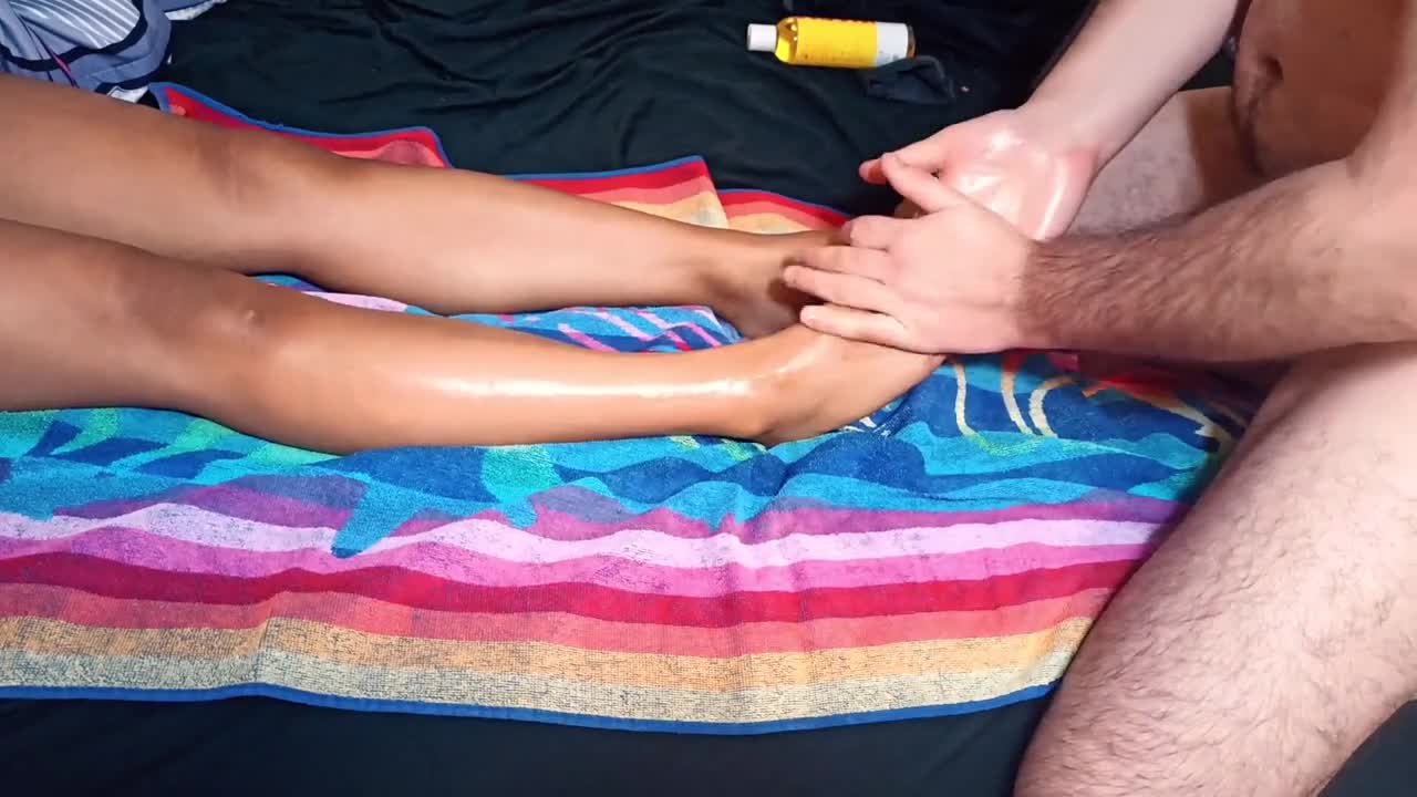 Watch Oil Foot Massage with footjob leeds to massive cum on feet - secretxxxlove Short Sex Videos - Duration: 07:49 | ePornNEW.