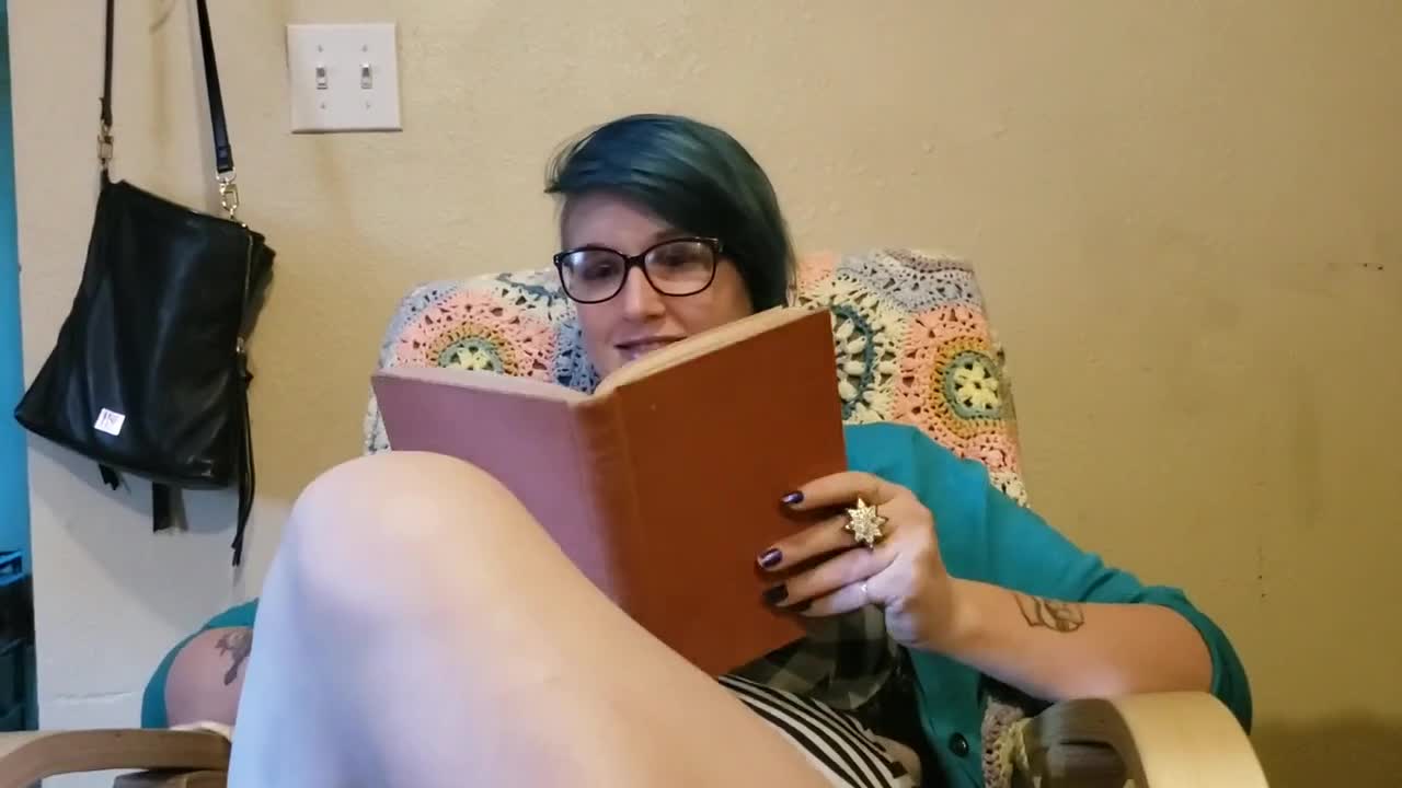 Watch Blue hair lesbian book nerd reads and mastrubates granny panties solo dyke Short Sex Videos - Duration: 07:27 | ePornNEW.