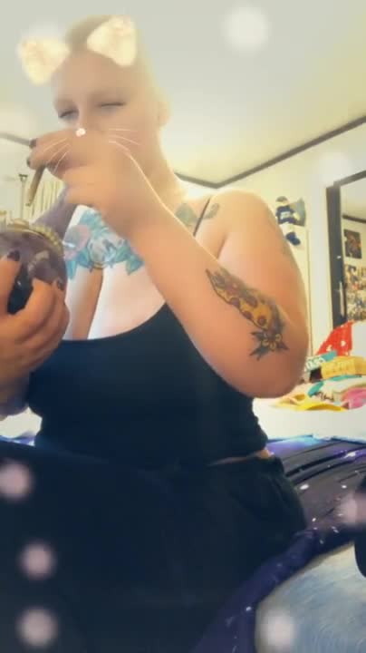 Watch Bald Bong Rip Boobie Tease Short Sex Videos - Duration: 00:49 | ePornNEW.