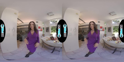 WETVR Hot Real Estate Agent Fucked In VR