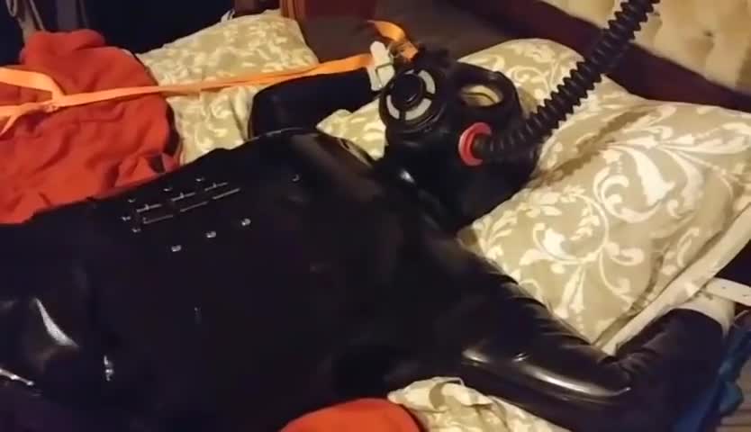 Watch Latex Gas Mask Bondage Domination Short Sex Videos - Duration: 02:29 | ePornNEW.