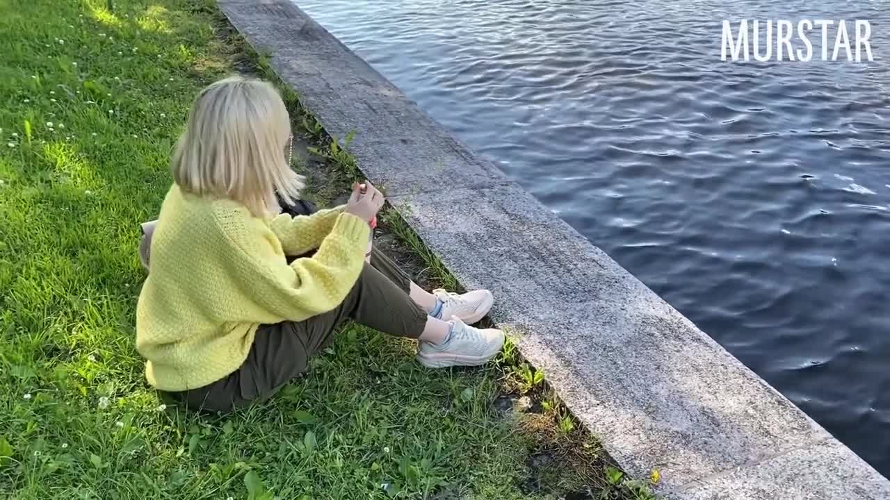 Watch Webcam girl sucked in the park for money || Murstar Short Sex Videos - Duration: 06:34 | ePornNEW.