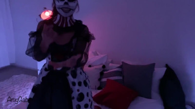 Anal Sex at A Friends Halloween Party Sexy Clown Gets a Facial - AmyGabe