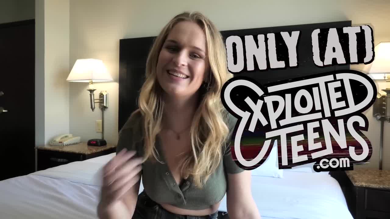 Watch This SUPER cute blonde teen deep throat a big dick Short Sex Videos - Duration: 08:42 | ePornNEW.