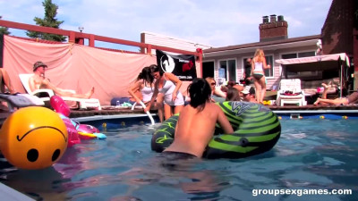 poolside group games