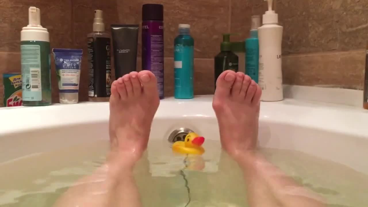 Watch In the Bath, Sexy Feet Short Sex Videos - Duration: 00:27 | ePornNEW.