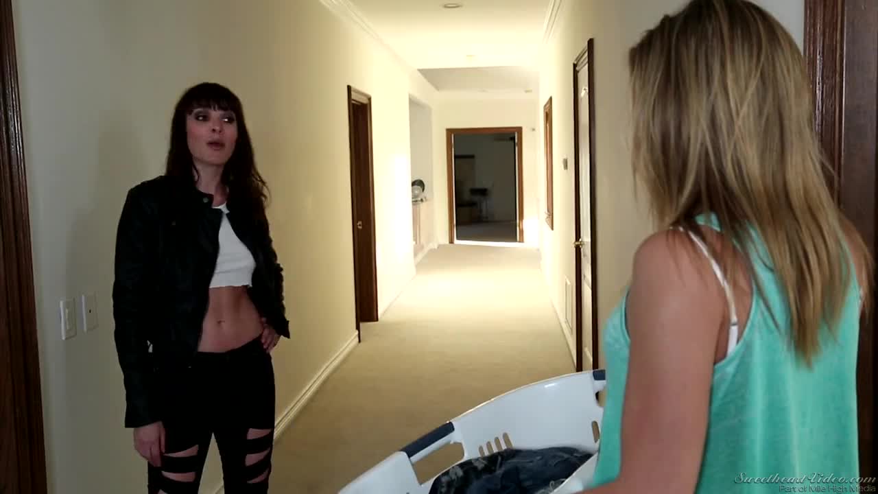 Watch Dana DeArmond and Chastity Lynn in several different lesbian scenes together Short Sex Videos - Duration: 40:13 | ePornNEW.