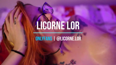 Licorne Lor - Amateur Red Head Girl Smoking Weed and Sucking a Lot