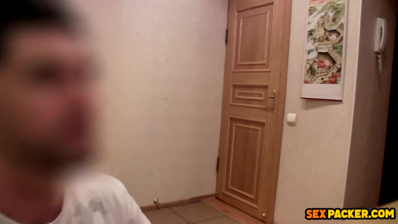 Watch Amateur Sucking a Stranger in Hostel Bathroom Short Sex Videos - Duration: 05:04 | ePornNEW.