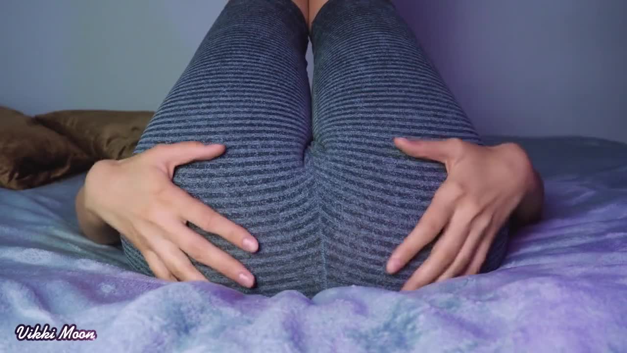 Watch Just taking off my Yoga Pants and Touching my Pussy Short Sex Videos - Duration: 06:17 | ePornNEW.