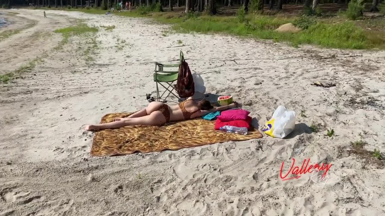 Watch Swindle a Stranger on the Beach for Blowjob Short Sex Videos - Duration: 04:31 | ePornNEW.