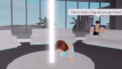 Roblox stripper gets paid to give a lapdance and screw customer +discotd