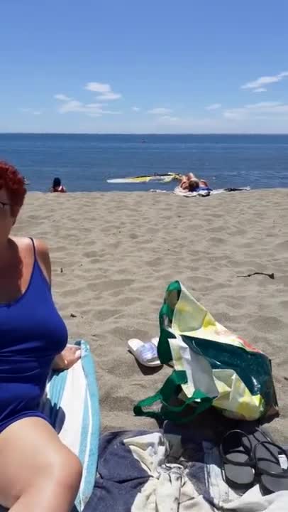 Watch Secretly Playing my Pussy on a Crowded Beach Short Sex Videos - Duration: 00:23 | ePornNEW.