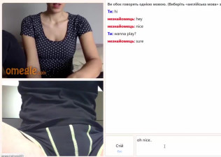 Cute Omegle Gets Naked and Masturbates with me