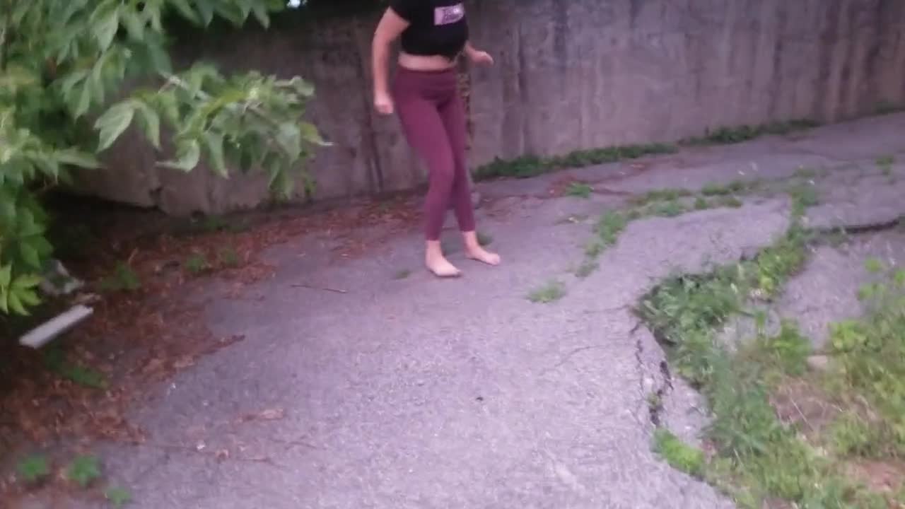 Watch Teen Pees outside in Leggings and makes them all Wet Short Sex Videos - Duration: 01:29 | ePornNEW.