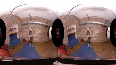 VirtualRealPorn.com - alone in the Gym