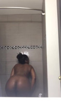 Sexy Teen in the Shower and Ass Oiled Up!