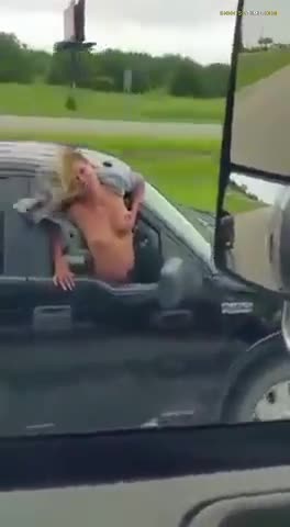 Watch Truck Driver Gets a Nice Surprise... I guess... Short Sex Videos - Duration: 00:37 | ePornNEW.