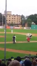 Hilarious: Mascot Eats the Teams Ballboy