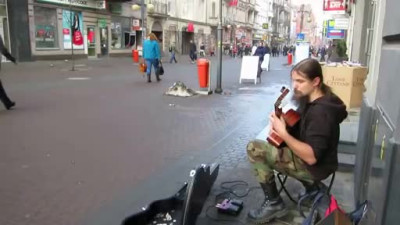 Street Guitarist is gonna Blow You Away