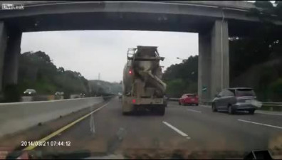 We Should Feel Bad for This Trucker