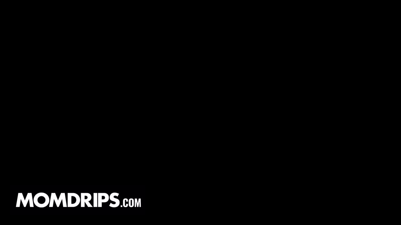 Watch Rewarding Naughty Nicky by MomDrips Feat Kiki Klout Short Sex Videos - Duration: 02:05 | ePornNEW.