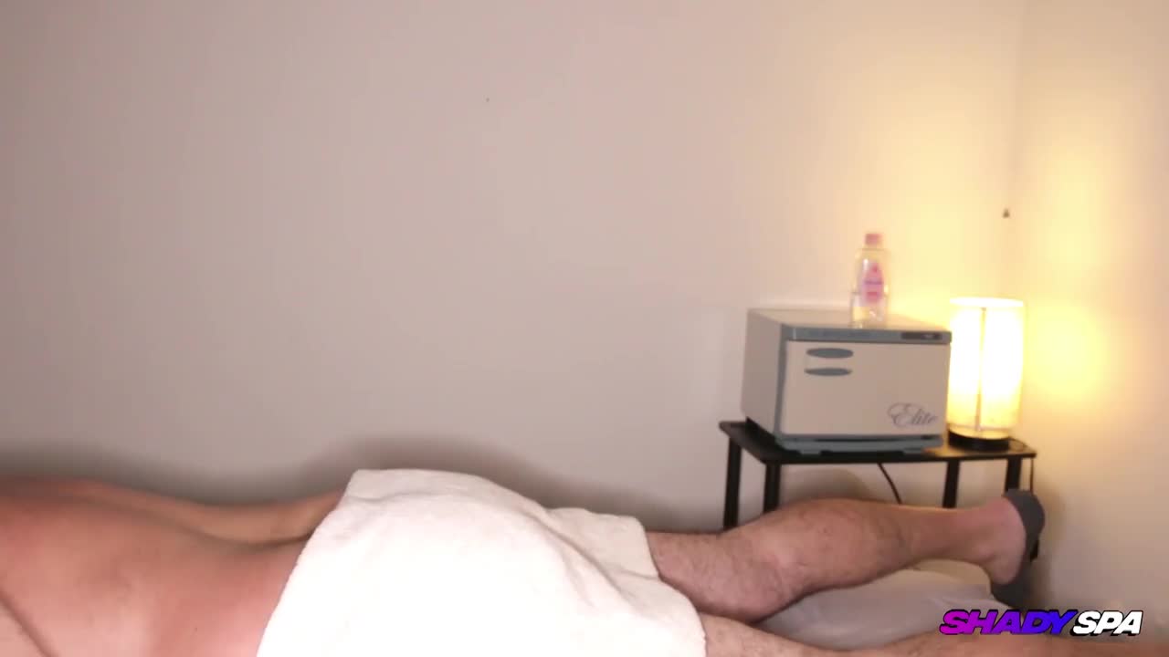 Watch Amateur Hidden Cam Massage with Full Release Handjob Tana from ShadySpa Short Sex Videos - Duration: 07:00 | ePornNEW.