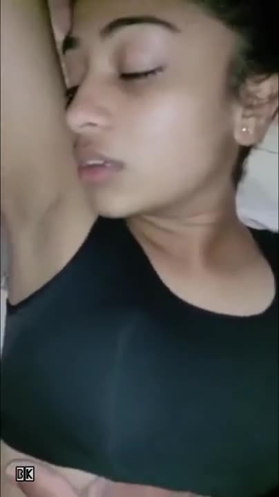 Watch Indian girl enjoyed Short Sex Videos - Duration: 01:43 | ePornNEW.