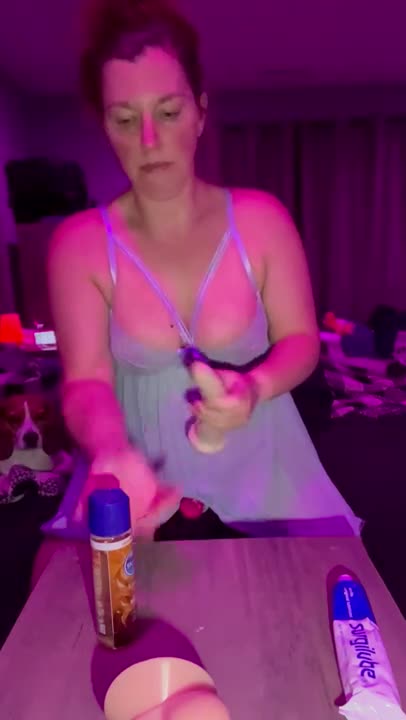 Watch Babysitter Practicing Blowjob Skills on Cam Short Sex Videos - Duration: 07:28 | ePornNEW.