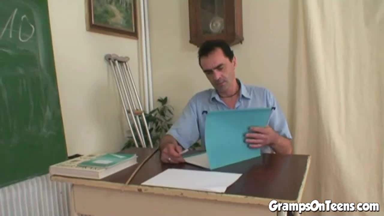 Watch Teen bangs teacher gramps hard wrinkly cock Short Sex Videos - Duration: 05:55 | ePornNEW.