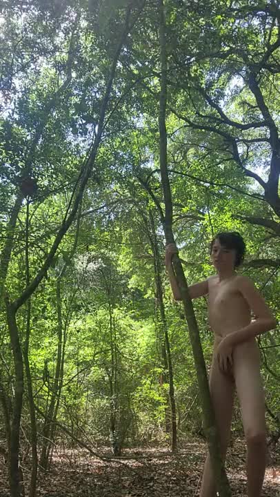 Watch Pole dancing in the forest Short Sex Videos - Duration: 01:27 | ePornNEW.