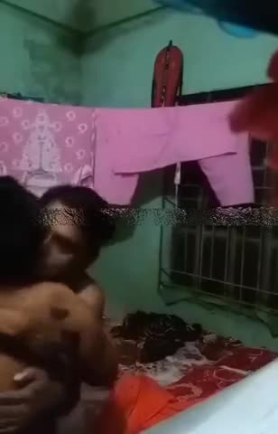 Watch Indian aunty enjoyed Short Sex Videos - Duration: 06:36 | ePornNEW.