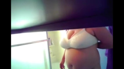 Plump stepmoms huge udders (hidden cam)