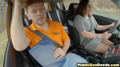 Curvy driving learner pussyrammed in car during her lesson