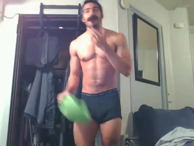 Watch Hot Hunk Disguised As Luigi Shows Off His Great Body & Cock Short Sex Videos - Duration: 01:57:55 | ePornNEW.