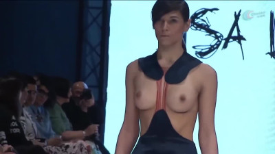 Fashion Week Fall Winter 2014 HD 1080P Lisa Loveday