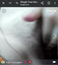 Girlfriend fingering shagle video call