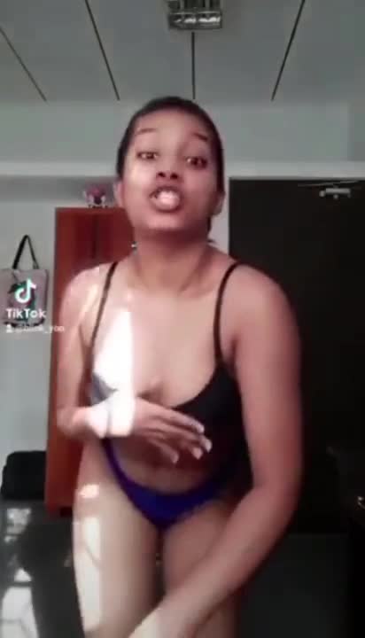 Watch Indian cute girl dance Short Sex Videos - Duration: 03:47 | ePornNEW.