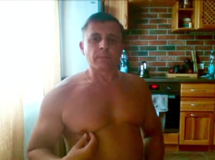 Handsome Russian Daddy Cums